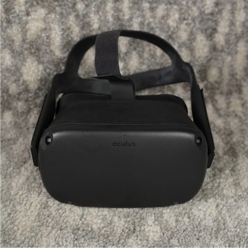Meta Oculus Quest 1 Standalone VR 128GB W/ Carry Bag 2 Controllers Tested